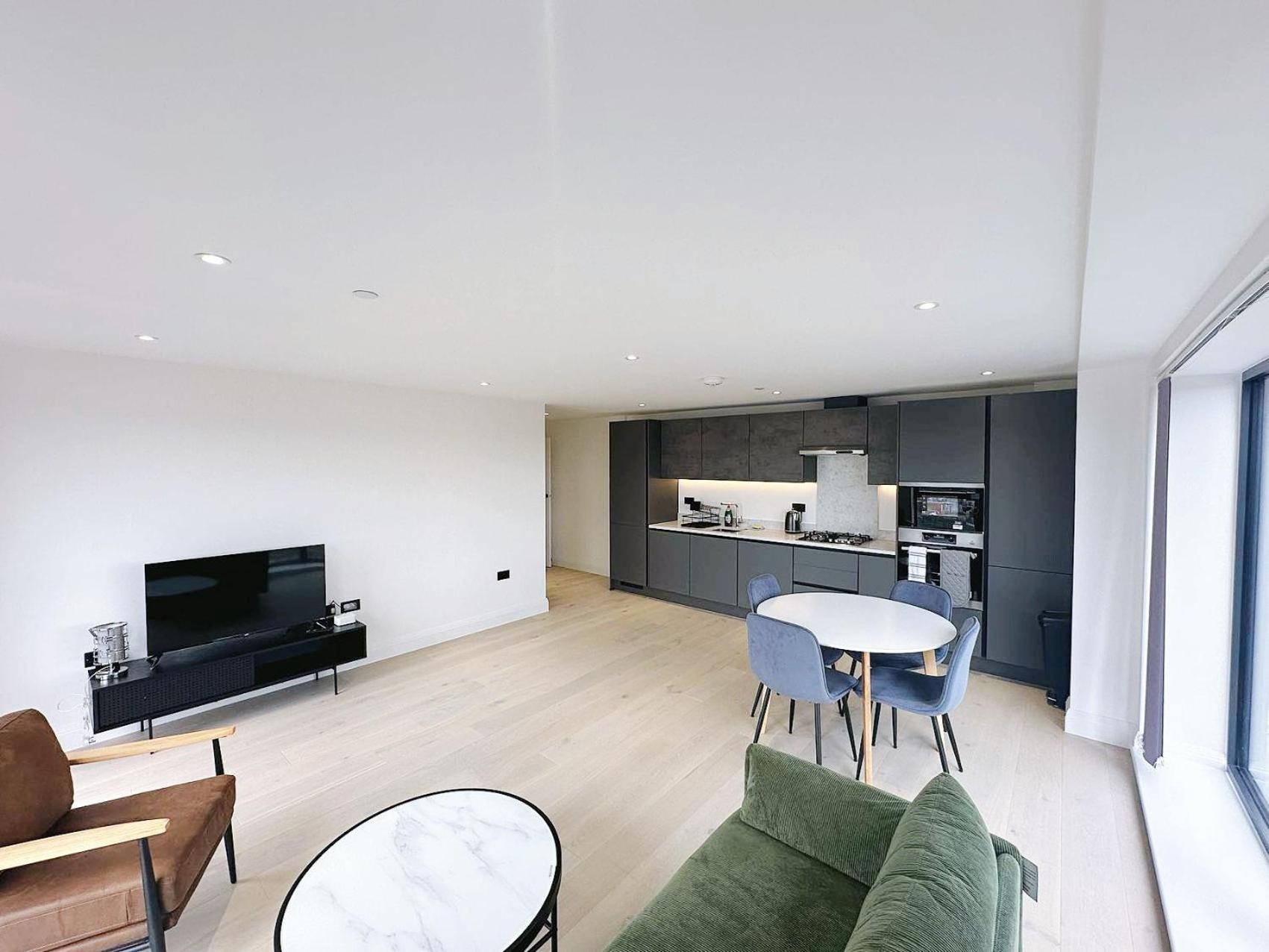 Luxury Modern Flat Near Center Leilighet London Eksteriør bilde